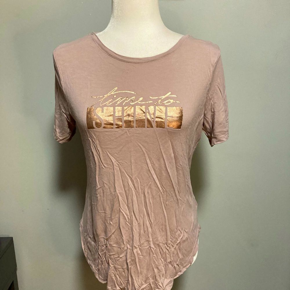 Pink short sleev T-shirt medium